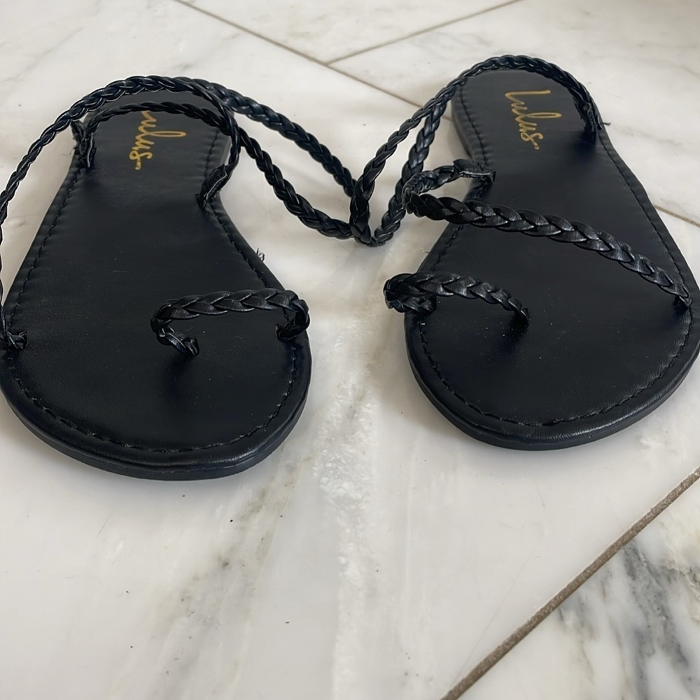 NWOT Lulu’s Mirela women’s 9 black braided strappy flat summer sandal summer - Picture 3 of 5